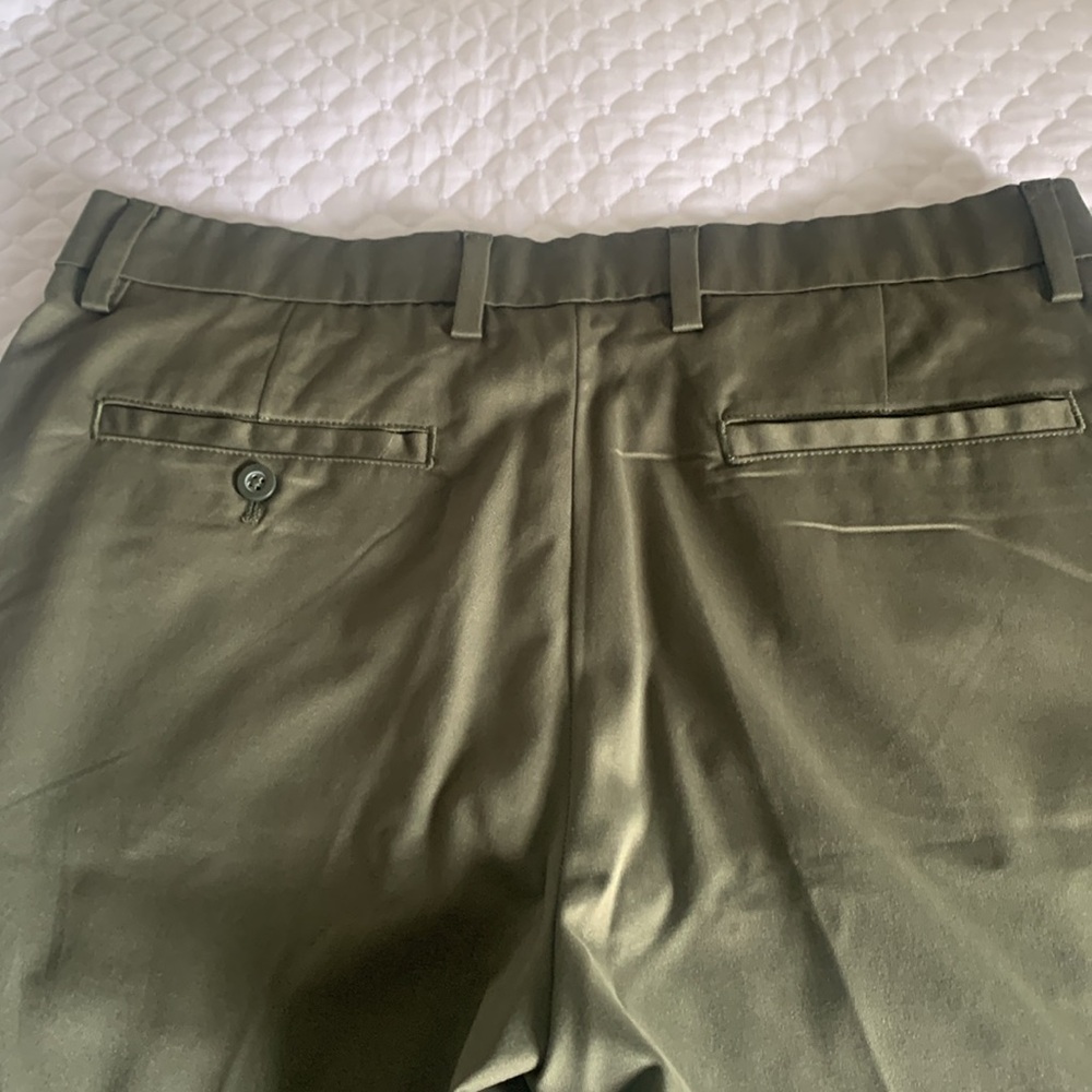 Amazon Essentials Men’s Shorts - Picture 6 of 6